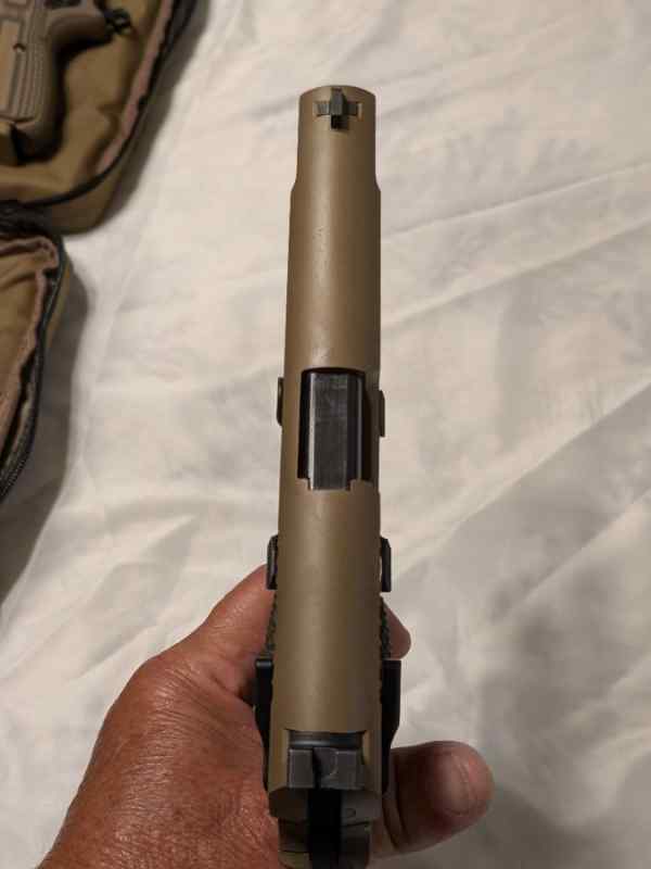 Top of gun.jpg
