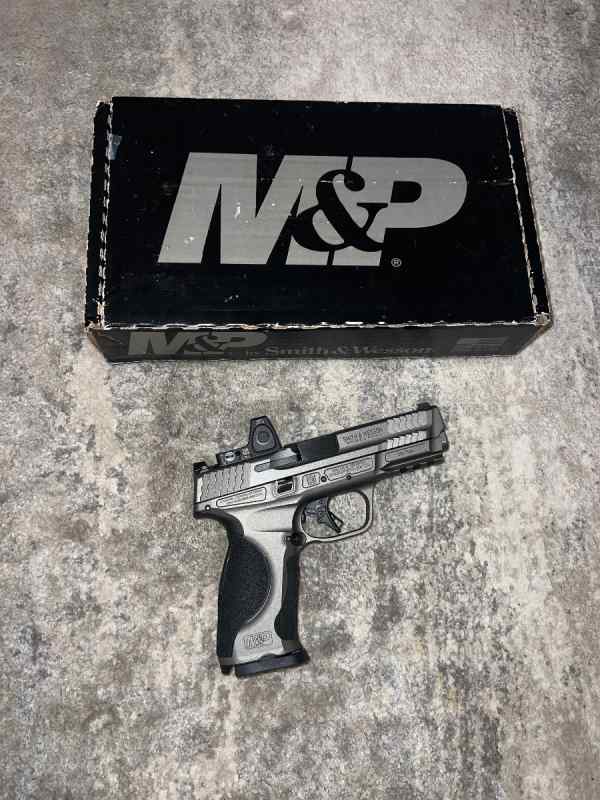 Smith &amp; Wesson M&amp;P 2.0 metal edition 