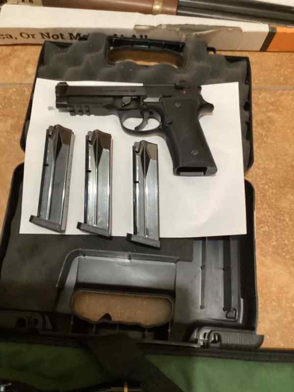Beretta 92X  3 mags 9mm in Box Minimum Use