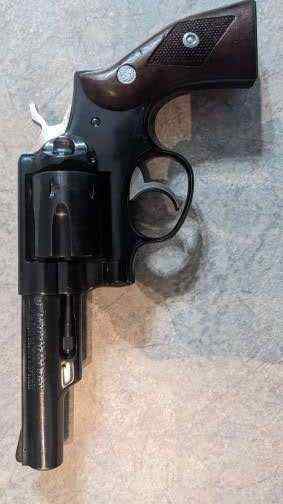 Ruger 38 cal pic 2.jpg