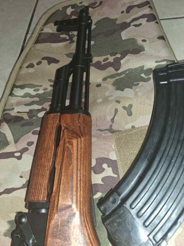 879.jpg