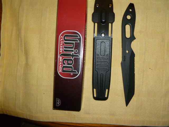 United Tactical knife
