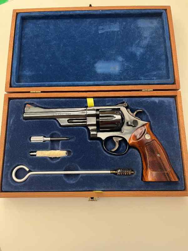 Smith Wesson model 27-2 with 6 inch barrel