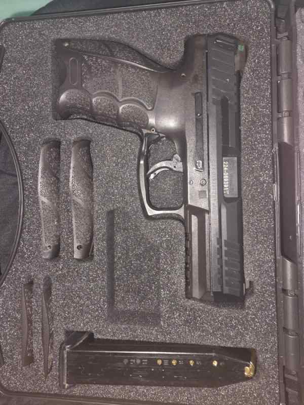 H&amp;K VP9 9mm